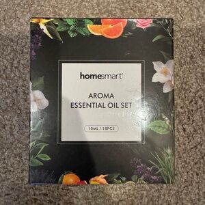 NEW (in plastic wrap) Homesmart Essential Oil Kit